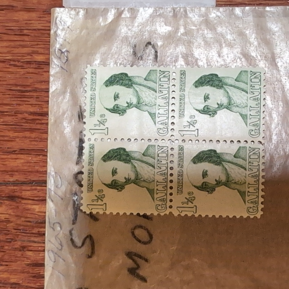USPS Vintage Stamp Bundle 38 Stamps New - Picture 5 of 15